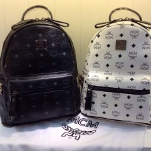一手货源 MCM经典侧钉款中号 包身pvc配牛皮 白色黑色