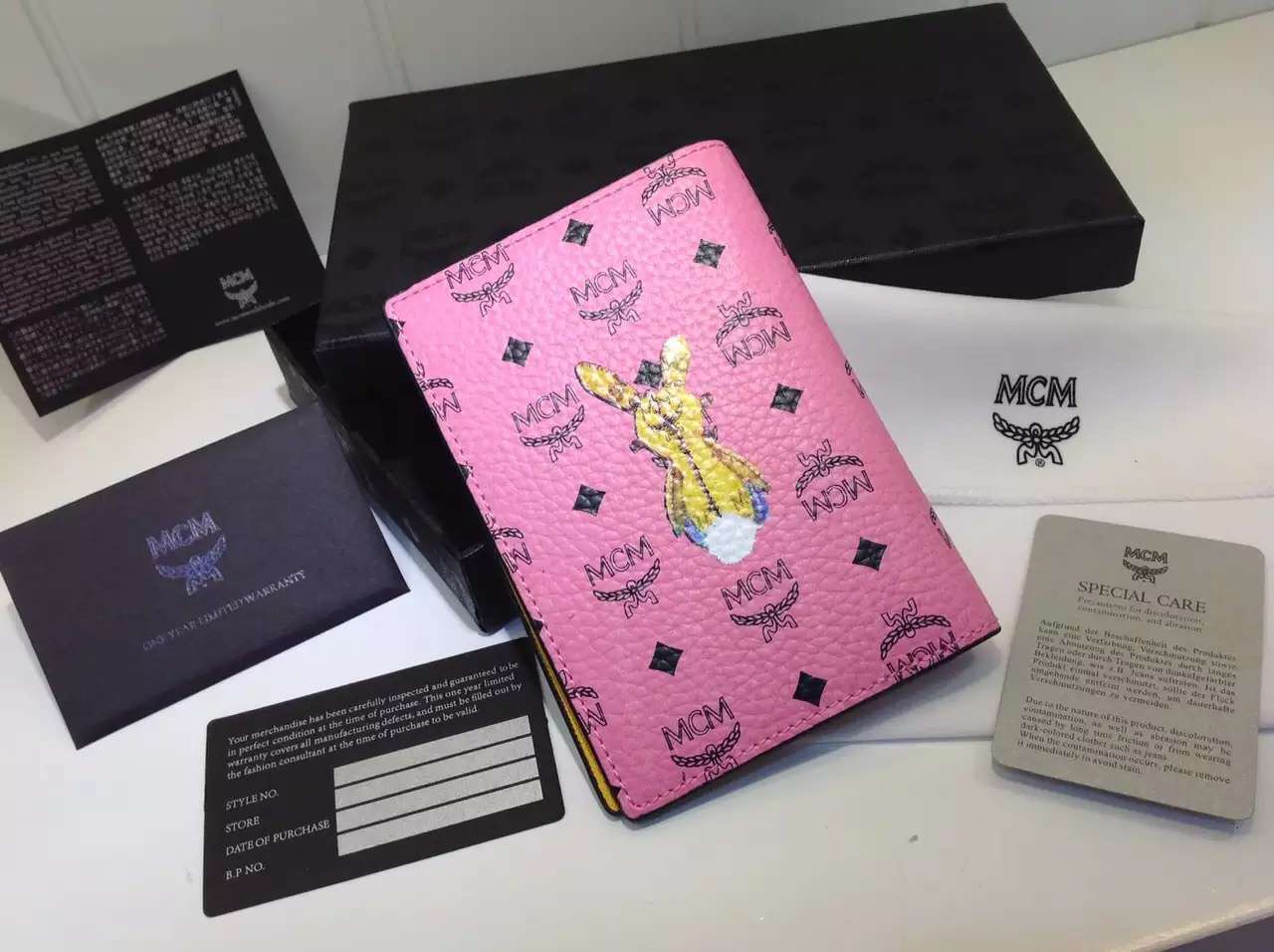 MCM 小兔子钱包 原版品质 粉色