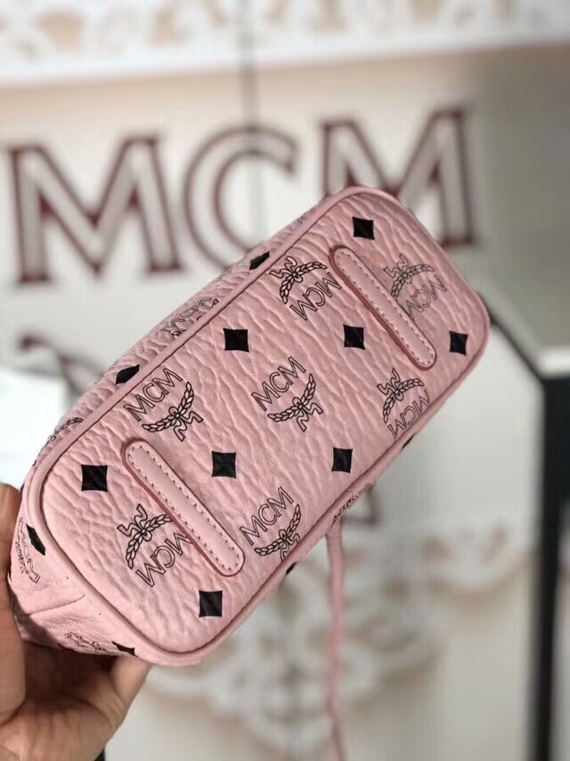 MCM2018新款 Mille幻想兔迷你购物袋 幻想兔图案 ykk拉链 铜牌独立编码 冰激凌粉