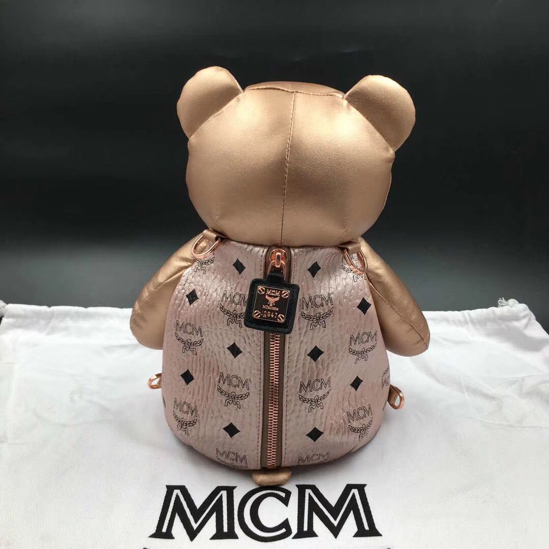 MCM官网同步 Bear Doll熊娃娃系列斜跨双肩背包 优雅好玩 香槟金