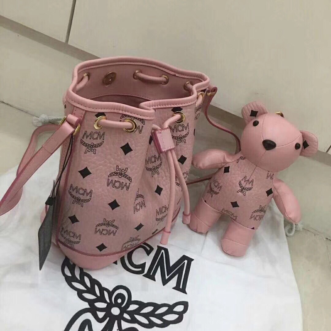 MCM韩国官网 VISETOS新品小熊系列摆件抽绳包 粉色