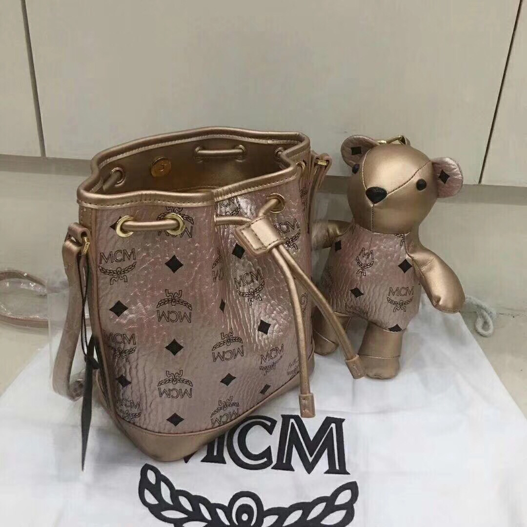 MCM韩国官网 VISETOS新品小熊系列摆件抽绳包 香槟金
