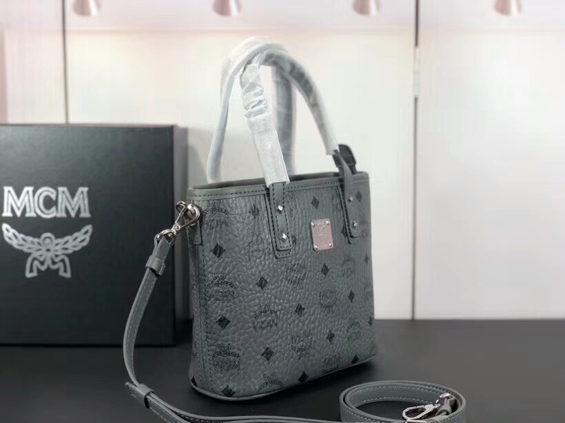 MCM包包批发 ANYA mini购物袋 多变的迷你 旅行的理想选择 灰色