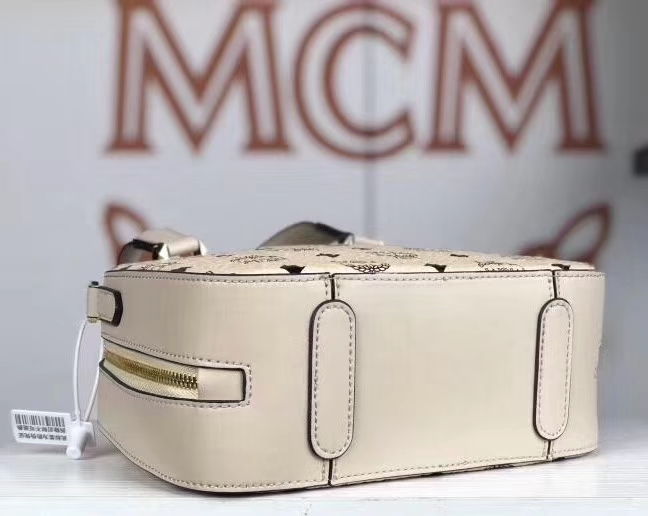 MCM Essential Visetos Original手提包 旅行箱形手提包 经典Visetos印花设计